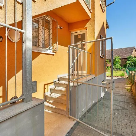 Homely Escape Apartment Karben Nahe Frankfurt Apartmán *
