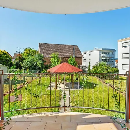 Grosszuegiges Fuer 6 Nahe Frankfurt, Balkon, Grosse Kueche, Parkplatz Appartamento *