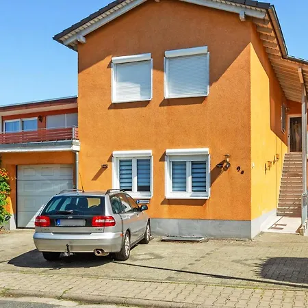 Apartment Relax 6 - Modernes 4-zimmer - Self-checkin - Balcony - Parking