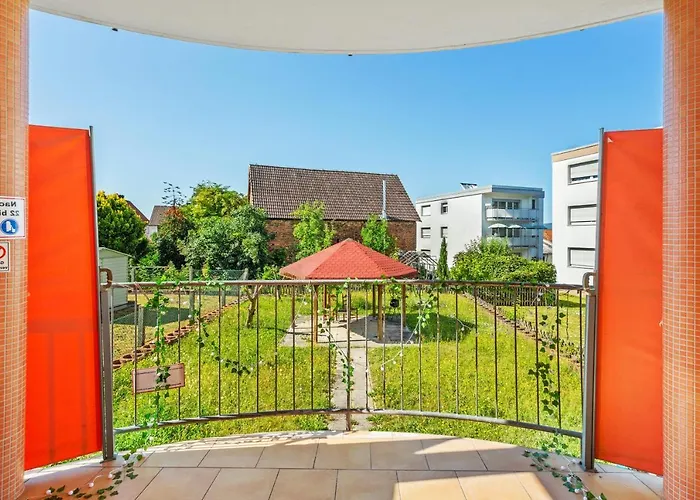 Grosszuegiges Fuer 6 Nahe Frankfurt, Balkon, Grosse Kueche, Parkplatz Appartamento *